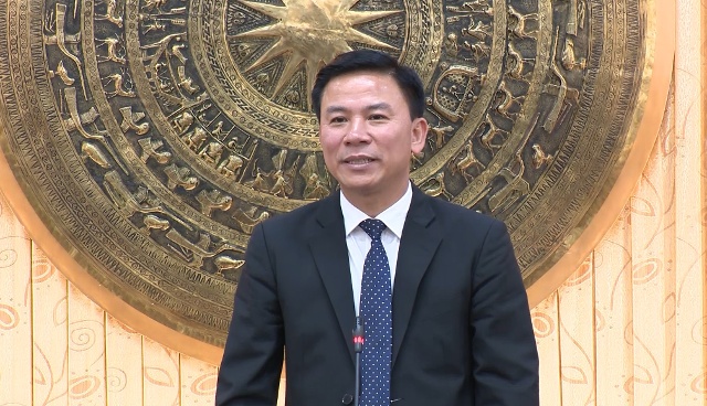Đồng chí Đỗ Trọng Hưng, Ủy viên Trung ương Đảng, Bí thư Tỉnh ủy, Chủ tịch HĐND tỉnh phát biểu tại buổi lễ