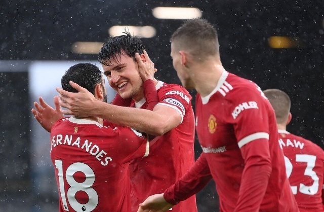 Nếu Chelsea bị trừ điểm, MU sẽ hưởng lợi