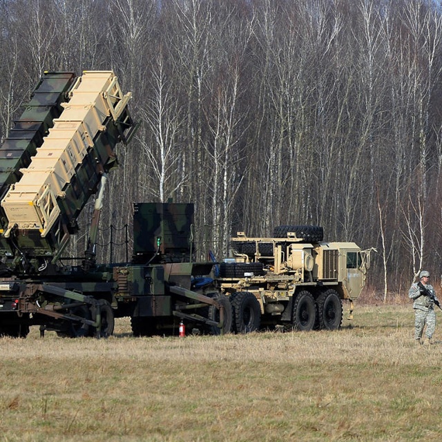 Một khẩu đội tên lửa Patriot được Mỹ triển khai tại Ba Lan. Ảnh: CBS