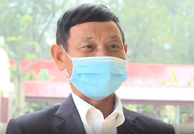 &Ocirc;ng L&ecirc; C&ocirc;ng Văn - Bi thư Chi bộ th&ocirc;n 6, x&atilde; Thọ Vực, huyện Triệu Sơn, tỉnh Thanh H&oacute;a: &ldquo;Đồng thuận của nh&acirc;n d&acirc;n, nh&acirc;n d&acirc;n thấy thực hiện chủ trương của đảng ủy, ủy ban x&atilde; nh&acirc;n d&acirc;n rất phấn khởi v&agrave; đồng t&igrave;nh ủng hộ, Trong đ&oacute; 01&rsquo;03: Ch&uacute;ng t&ocirc;i đ&atilde; trồng được 1.300 m đường hoa. Trong đ&oacute; 34 hộ hiến đất để mở rộng đường, đảm bảo đường giao th&ocirc;ng th&ocirc;ng suốt, đảm bảo diện t&iacute;ch mặt đường 4,5 m với tổng chiều d&agrave;i hơn 2km.&rdquo;