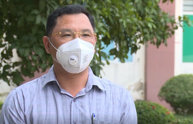 Ông Nguyễn Hữu  Dũng  Phó Chủ tịch UBND huyện Thọ Xuân, tỉnh Thanh Hóa  (Đổi với xây dựng sản phẩm Ocop, huyện đã xây dựng cơ chế hỗ trợ sản phẩm 3 sao 100 triệu đồng, sản phẩm 4 sao 200 triệu đồng, 5 sao 500 triệu  đồng để khuyến khích các đơn vị xây dựng sản phẩm Ocop)
