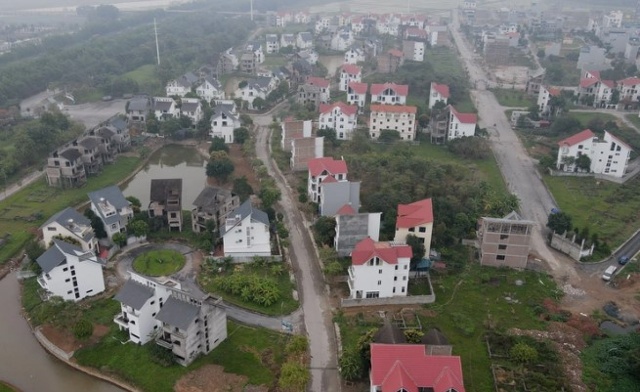 Giá bất động sản liên tục tăng cao (Ảnh: Hà Phong).