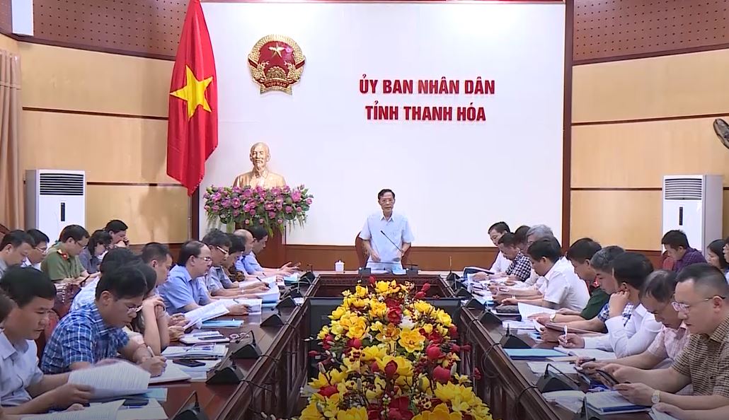 Đồng chí Đầu Thanh Tùng, Phó Chủ tịch UBND tỉnh, Trưởng Ban chỉ đạo cấp tỉnh kỳ thi tốt nghiệp THPT năm 2022 và tuyển sinh vào lớp 10 THPT năm học 2022 - 2023