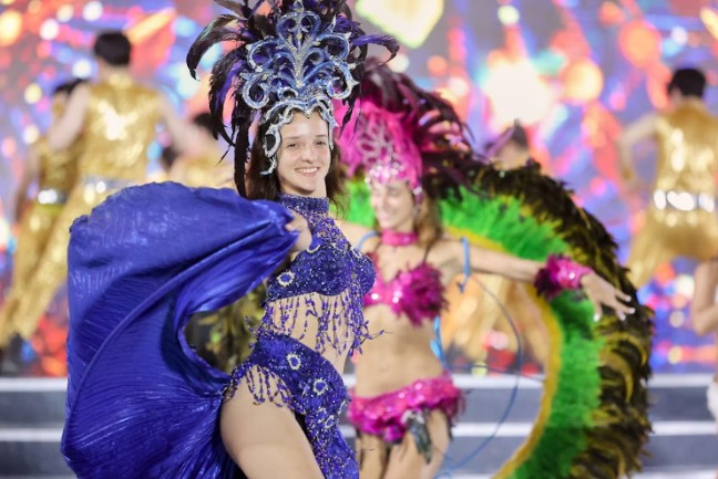 Lễ hội Carnival đường phố đã trở thành “thương hiệu” du lịch biển Sầm Sơn