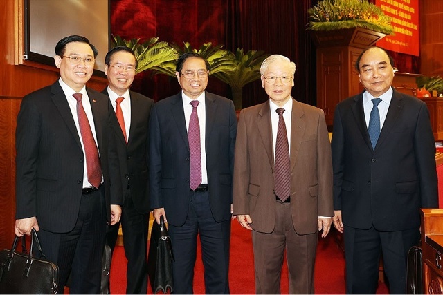 Tổng Bí thư Nguyễn Phú Trọng, Chủ tịch nước Nguyễn Xuân Phúc, Thủ tướng Chính phủ Phạm Minh Chính, Chủ tịch Quốc hội Vương Đình Huệ, Thường trực Ban Bí thư Võ Văn Thưởng dự Hội nghị toàn quốc về thực hiện nghị quyết phát triển vùng đồng bằng sông Cửu Long tổ chức tháng 4-2022. Ảnh: TRÍ DŨNG -TTXVN