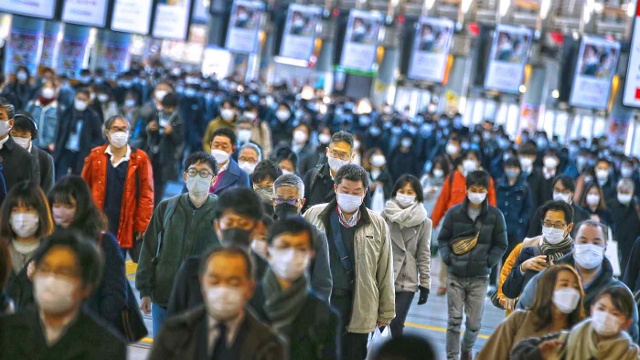Trong nhiều thập kỷ, Nhật Bản chật vật ứng phó với vấn nạn karoshi -  &quot;chết do làm việc quá sức &quot;. Ảnh: Nikkei