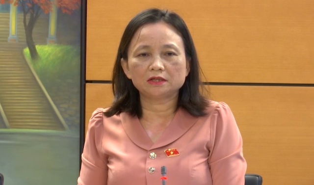 Bà Cầm Thị Mẫn  Đại biểu Quốc hội chuyên trách tỉnh Thanh Hóa  ( Cần phải hướng dẫn…)