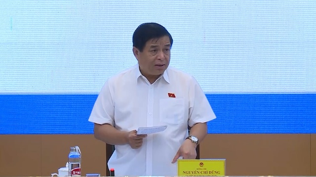 Đồng chí Nguyễn Chí Dũng, Bộ trưởng Bộ Kế hoạch và Đầu tư phát biểu kết luận hội nghị