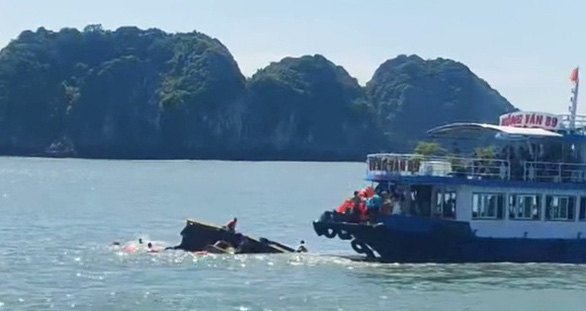 Hiện trường vụ tai nạn giữa t&agrave;u chuyển tải v&agrave; t&agrave;u du lịch Hồng V&acirc;n 89 tr&ecirc;n vịnh Lan Hạ, TP Hải Ph&ograve;ng ng&agrave;y 19-6 - Ảnh: THANH NGA