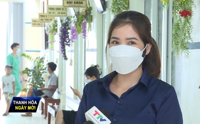 AT: Chị L&ecirc; Thị Giang (10s)  X&atilde; Minh Lộc, huyện Hậu Lộc, tỉnh Thanh H&oacute;a  (từ ng&agrave;y bệnh viện Hải Tiến mở ở Hậu Lộc, ch&uacute;ng t&ocirc;i thấy l&ecirc;n đ&acirc;y  m&igrave;nh kh&ocirc;ng phải đi xa, thấy l&ecirc;n đ&acirc;y chữa bệnh rất sạch, b&aacute;c sỹ rất nhiệt t&igrave;nh với người d&acirc;n)
