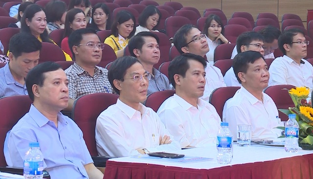 Các đại biểu dự Lễ kỷ niệm.