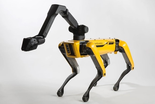 Chó robot  &quot;Spot &quot; của hãng Boston Dynamics (Ảnh: DigitNews).