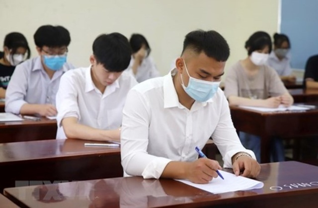 Bộ GD&ĐT cho biết hoàn toàn không có việc lộ đề thi môn Ngữ văn