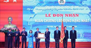 Công đoàn Việt Nam đổi mới mạnh mẽ, toàn diện, khẳng định vai trò nòng cốt trong xây dựng giai cấp công nhân