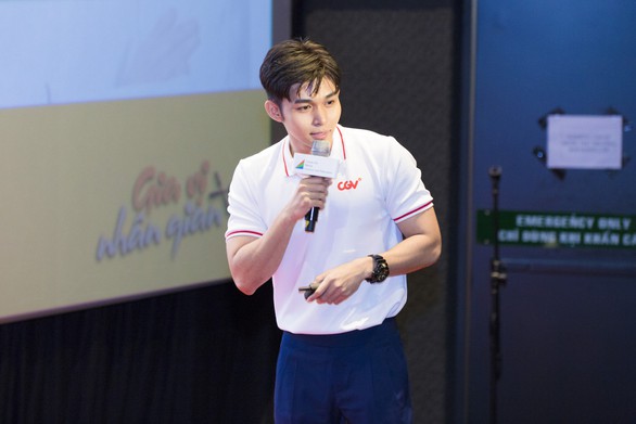 Jun Phạm (365) bất ngờ chiến thắng Nhà biên kịch tài năng 2018 - Ảnh 1. Jun Phạm (365) bất ngờ chiến thắng Nhà biên kịch tài năng 2018 - Ảnh 1.