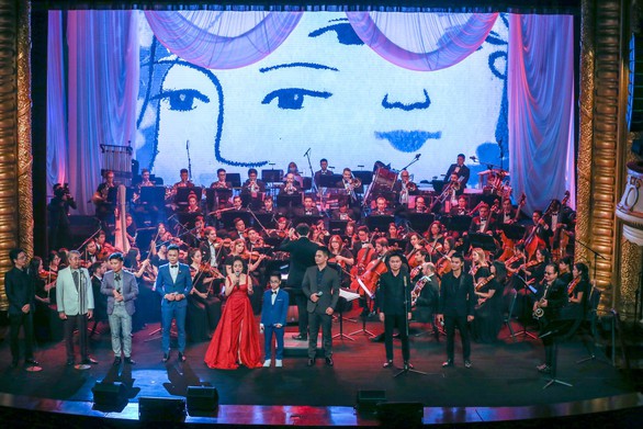 Live show của Lan Anh thắp lên niềm tự hào tôi yêu tiếng nước tôi - Ảnh 6.