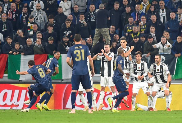Manchester United ngược dòng hạ Juventus trong 4 phút cuối trận - Ảnh 3.