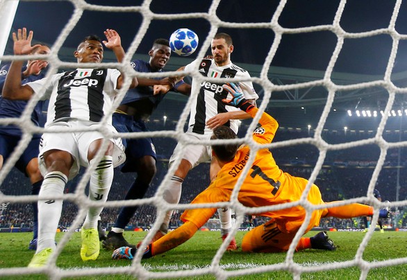 Manchester United ngược dòng hạ Juventus trong 4 phút cuối trận - Ảnh 4.