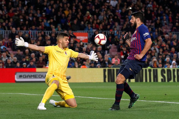 Messi bị chặn đứng, Barca vẫn tiến sát ngai vàng - Ảnh 3.