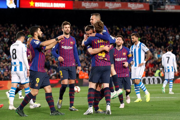 Messi bị chặn đứng, Barca vẫn tiến sát ngai vàng - Ảnh 4.