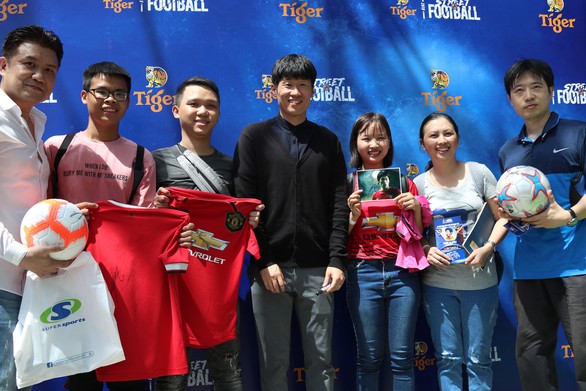Cựu danh thủ Park Ji Sung: Tôi rất vui khi HLV Park Hang Seo thành công ở VN - Ảnh 1. Cựu danh thủ Park Ji Sung: Tôi rất vui khi HLV Park Hang Seo thành công ở VN - Ảnh 1.