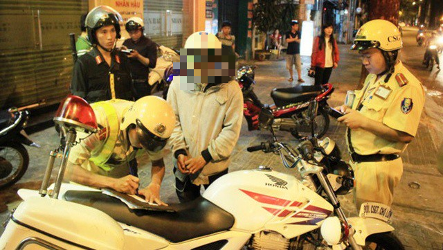 16.495 xe vi phạm giao th&ocirc;ng bị tịch thu, b&aacute;n đấu gi&aacute; - Ảnh 1.