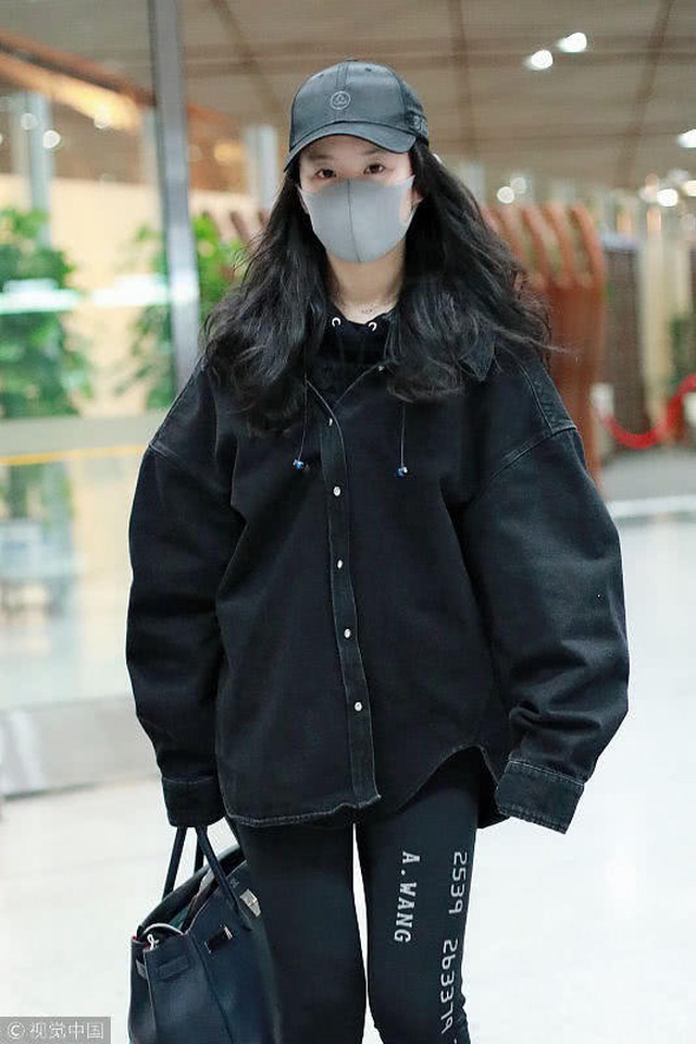 Hậu chia tay Song Seung Hun, Lưu Diệc Phi sống kín đáo và kép kín - 10 Hậu chia tay Song Seung Hun, Lưu Diệc Phi sống kín đáo và kép kín - 10