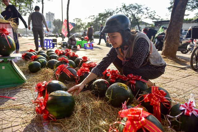 Dịch vụ l&agrave;m đẹp dưa hấu kiếm tiền triệu ở H&agrave; Nội - 13