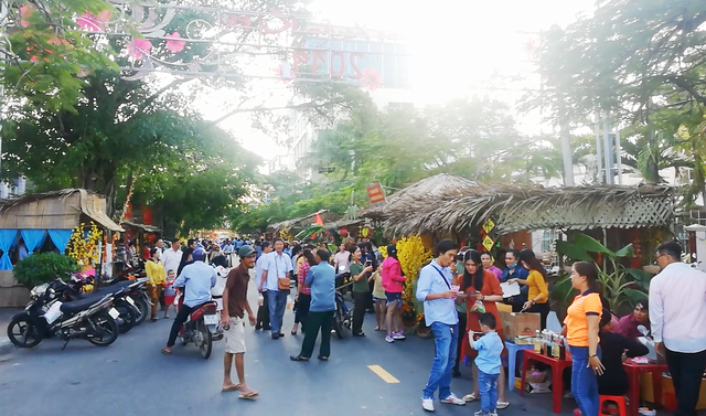 Đặc sắc gian hàng chợ quê Tết trên phố lần đầu xuất hiện ở Bạc Liêu - 27 Đặc sắc gian hàng chợ quê Tết trên phố lần đầu xuất hiện ở Bạc Liêu - 27