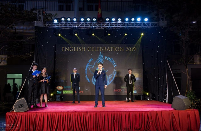 Học sinh chuyên Khoa học Tự nhiên chứng tỏ bản lĩnh “đa tài” qua English Celebration 2019 - 3