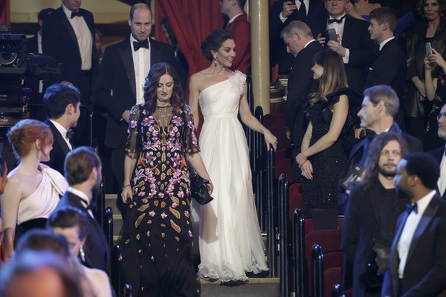 Kate+Middleton+EE+British+Academy+Film+Awards+lCrjS0pMn-Jl.jpg