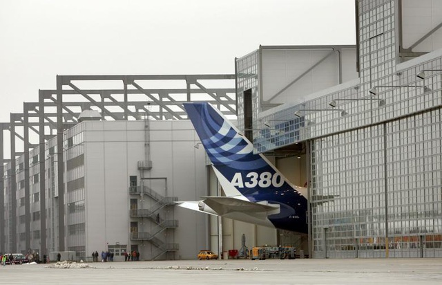 Khai tử siêu máy bay A380: Cái kết buồn từ niềm tự hào của Airbus - 1