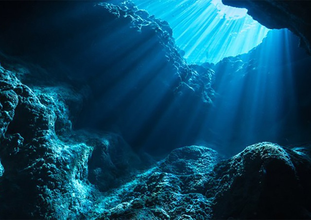 Khu vực đ&aacute;y biển b&iacute; ẩn xa x&ocirc;i cuối c&ugrave;ng cũng đ&atilde; được kh&aacute;m ph&aacute; - 1