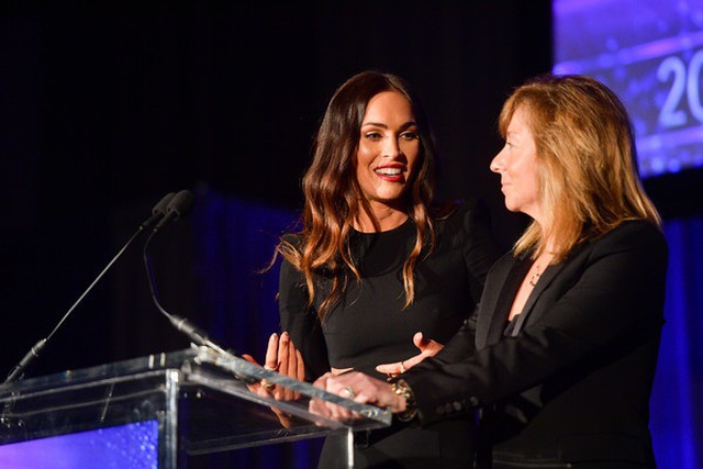 Megan Fox và lần hiếm hoi xuất hiện trong sự kiện - 1