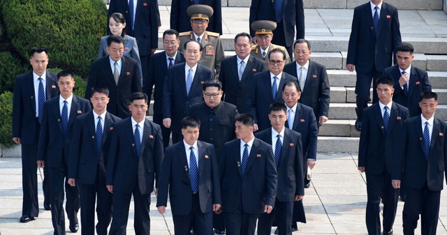 Lá chắn thép kiên cố bảo vệ ông Kim Jong-un trong các chuyến công du - 1