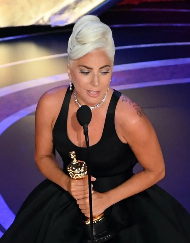 Lễ trao giải Oscar 2019: Bohemian Rhapsody bội thu với 4 giải thưởng - 9 Lễ trao giải Oscar 2019: Bohemian Rhapsody bội thu với 4 giải thưởng - 9