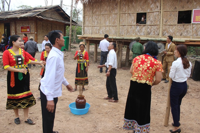 Ấn tượng với lễ hội nơi hợp lưu giữa 3 con sông - 9 Ấn tượng với lễ hội nơi hợp lưu giữa 3 con sông - 9