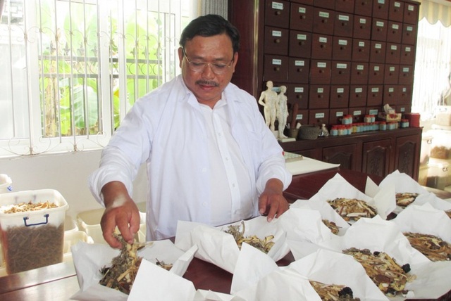 Lương y Nguyễn Ph&uacute; L&acirc;m