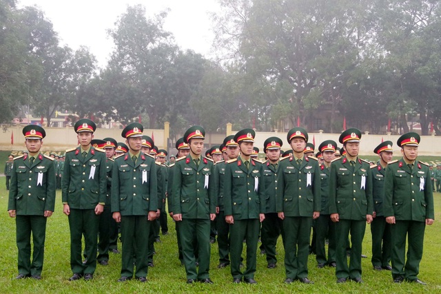 Mãn nhãn màn bay qua lửa, búa tạ đập trên người lính trinh sát - 10 Mãn nhãn màn bay qua lửa, búa tạ đập trên người lính trinh sát - 10