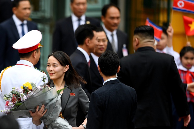 Những phụ nữ quyền lực tháp tùng Chủ tịch Triều Tiên tới Việt Nam là ai? - 3 Những phụ nữ quyền lực tháp tùng Chủ tịch Triều Tiên tới Việt Nam là ai? - 3
