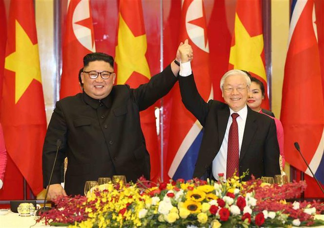 Chủ tịch Triều Ti&ecirc;n Kim Jong-un v&agrave;o lăng viếng Chủ tịch Hồ Ch&iacute; Minh - 2
