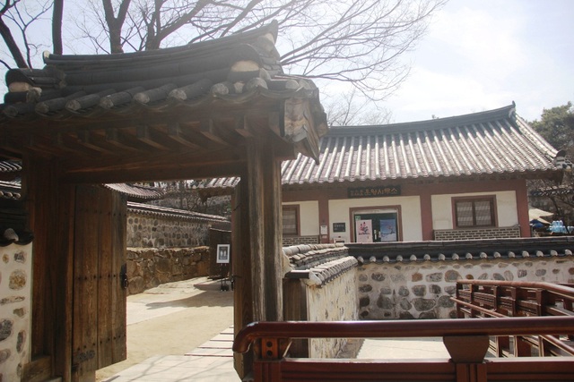 Vẻ đẹp bí ẩn của làng cổ Hanok Namsan Hàn Quốc - 5