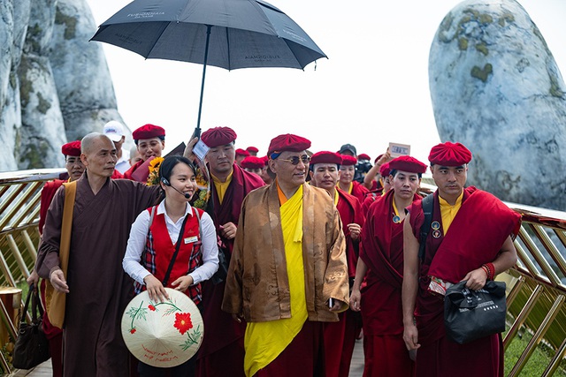phap-vuong-tham-cau-vang.jpg phap-vuong-tham-cau-vang.jpg
