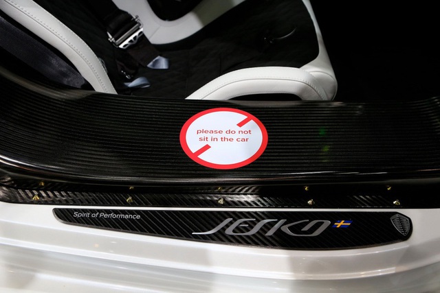 1d29c82a-koenigsegg-jesko-31_01.JPG 1d29c82a-koenigsegg-jesko-31_01.JPG