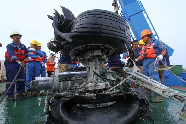 346 người chết trong 5 tháng sau hai thảm họa hàng không của Boeing 737 Max 8 - 2 346 người chết trong 5 tháng sau hai thảm họa hàng không của Boeing 737 Max 8 - 2
