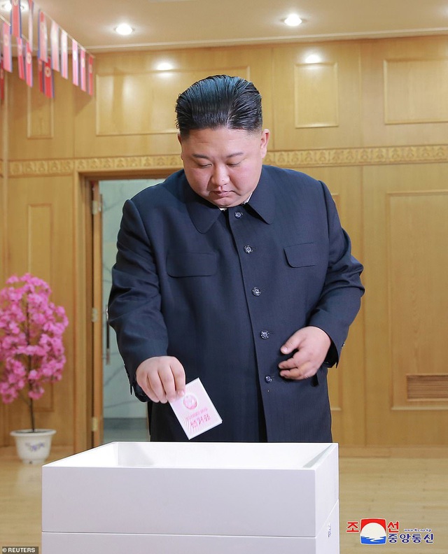 Ông Kim Jong-un cùng hàng triệu người Triều Tiên nô nức đi bầu cử - 1