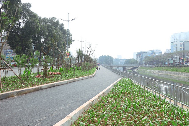 Toàn cảnh con đường dọc sông Tô Lịch chỉ để đi bộ, đi xe đạp - 4