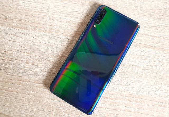 Galaxy A50 1