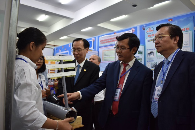 Nhiều nghiên cứu của học sinh có tính ứng dụng - 2 Nhiều nghiên cứu của học sinh có tính ứng dụng - 2