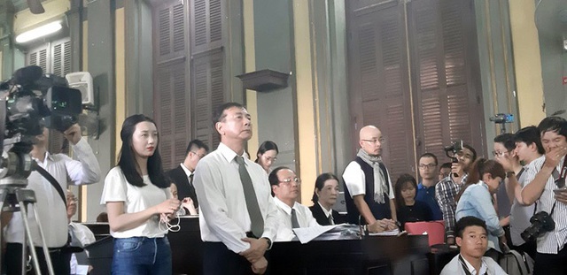 Tòa chấp thuận vợ chồng chủ cà phê Trung Nguyên ly hôn - 2 Tòa chấp thuận vợ chồng chủ cà phê Trung Nguyên ly hôn - 2